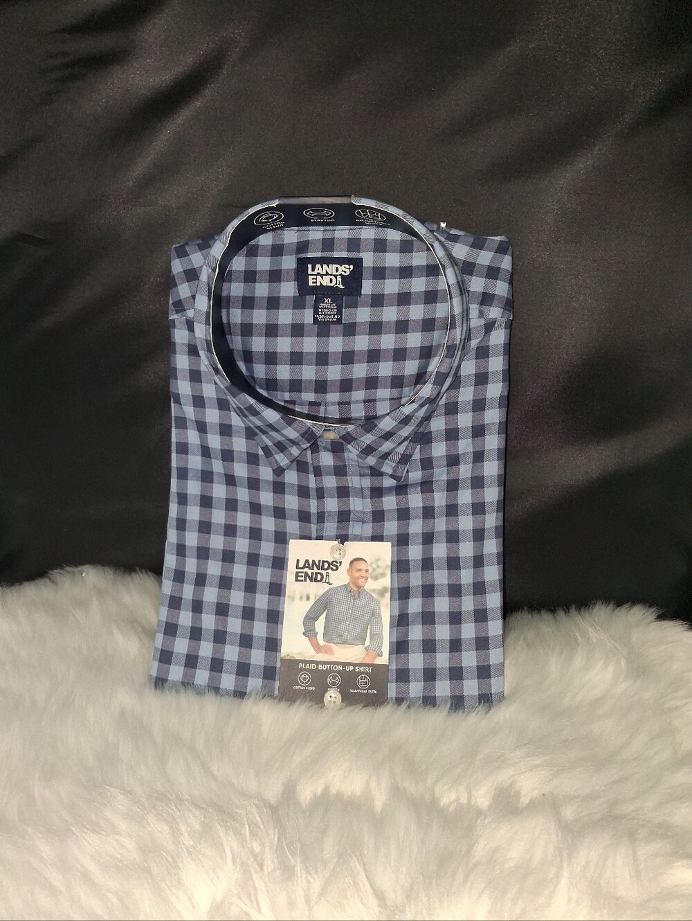 Lands' End Men's Navy and Light Blue Checked Button-Down Shirt
